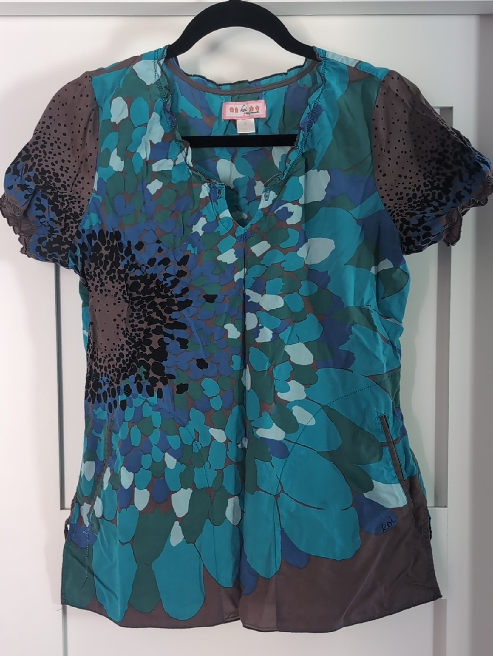 Koi Floral Teal Short-Sleeve Scrub Shirt Top With Pockets